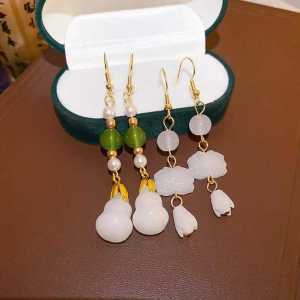 Elegant Gourd Shaped Earrings for Women New Chinese Style Small Audience Design High End Feelings Qipao Accessories Drop Earrings