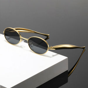 Vintage Alloy Small-frame Oval Woman Sunglasses New Fashion Brand Gradient Y2K Sun Glasses Men Retro Punk Uv400 Eyewear Outdoor
