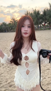 MK_Jumsuit bikini playsuit đi biển chất Ren tay dài ôm body cắt xẻ kiểu quyến rũ tùng bèo