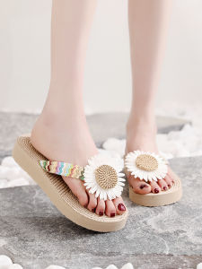 Summer Floral Thong Slippers Womens Elegant Beachwear Fashion Anti-Slip Slip-On Sandals Comfortable Rubber Sole Footwear
