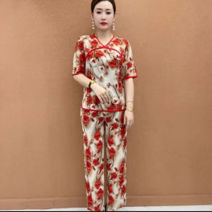 Summer Floral Print V-neck Womens Elastic Waist Two-piece Set Vintage Button Detail Loose Fit Nine-point Pants Slimming Effect