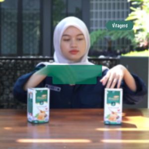 Madu Vitagerd - Madu Untuk Obat GERD / Asam Lambung / Sesak Nafas / Madu Vitagerd Asli / Obat Lambung Perih Dan Panas / Obat Gerd Anxiety / Cemas Berlebihan / Kesehatan Lambung Netto 350 Gram