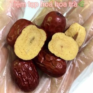 Táo đỏ Tân Cương giòn ngọt 300gam ( loại 2-3cm)