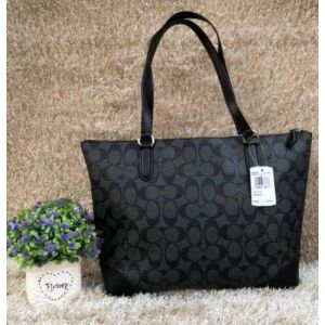 กระเป๋าสะพาย Coach 4455 กระเป๋า Zip Top ทรงช๊อปปิ้งรุนนี้งานช๊อปสวยๆ