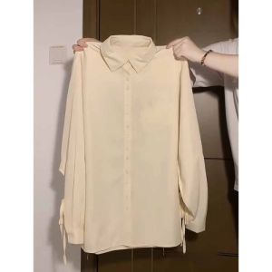 Luxurious Knitted Vest Top And Belted Shirt Set for Women Fashionable Two-Piece Ensemble Student Friendly Quality Material