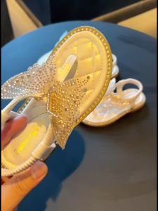 2024 Girls Summer New Fashion Rhinestone Butterfly Clip Toe Princess Shoes