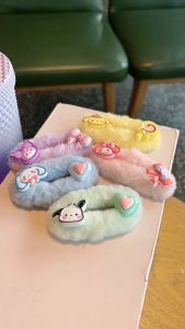 Sanrio Plush Hair Clip 🎀 三丽鸥毛绒发夹 Klip Rambut Kartun Comel Kuromi Melody Cinnamoroll BB Klip Fluff Hair Pin