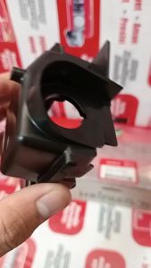 Cover dudukan kunci jok cover kunci jok cover seat lock beat fi (2012-2016) original honda 80160K25900