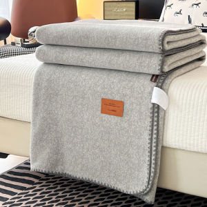 Winter Warm Solid Color Flannel Velvet Blanket Autumn Thicken Plush Blanket For Bed Sofa Skin-friendly Thick Bedding Quilt 2026