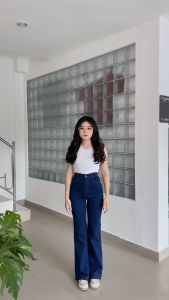 Highwaist Cutbray Jeans Wanita Kekinian