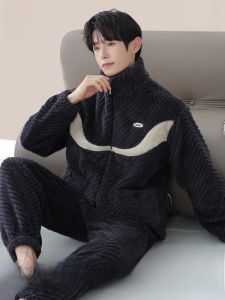 MiiOW | เสื้อผ้านอนผู้ชาย Catman ผ้าขนแกะหนา อบอุ่น ฤดูใบไม้ร่วง/ฤดูหนาว 2025 ใหม่ เสื้อผ้าใส่อยู่บ้าน 2 ชิ้น ผ้าฝ้ายโพลีเอสเตอร์