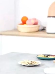 SG【READY STOCK】💘New grinding machine Household electric grinding machine cereal seasoning small crusher baby food wall breaking machine