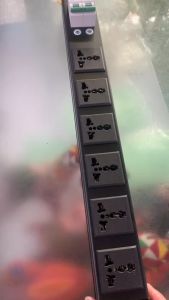 Thanh nguồn PDU 06 cổng 3 chấu chuẩn đa dụng có MCB