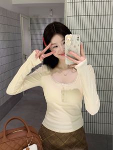 Fleece Lined Short Sleeve Long T-Shirt Womens Autumn Winter V-Neck Slim Fit Base Shirt with Chest Pad Korean Style Top