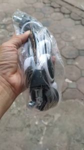 Combo 5 bánh xe ghế xoay văn phòng đường kính 50mm màu trắng và màu đen loại cốt nhọn