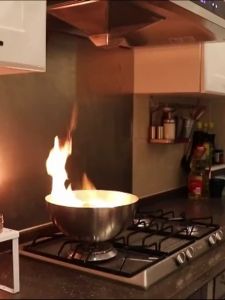 1.5M x 1.5M Sealed Fire Blanket Thickened Home Safety Lighting Fire Extenders Tent Boat Emer