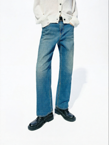 MO&Co. | Cotton Blend Slightly Stretchy Metallic Detail Straight Cut Cropped Jeans