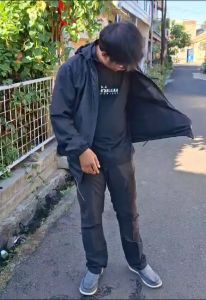 Jaket winbriker tahan angin Pria wanita olah raga