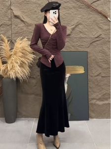 กระโปรงยาวเอวสูงผ้ากำมะหยี่สีทองสำหรับผู้หญิง ฤดูใบไม้ร่วง/ฤดูหนาว กระโปรงทรงเอเอวสูง กระโปรงทรงหางปลา กระโปรงสั้น กระโปรงยาว