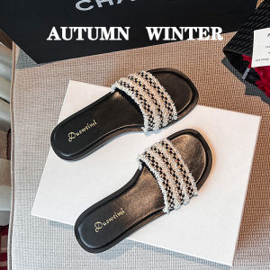 Fashionable Summer Flat Bottom Sandals Womens Outdoor Beachwear Evening Breeze Slippers Breathable Slip-On Rubber Sole