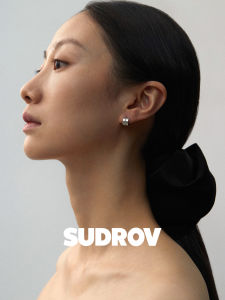 Elegant Design Earrings