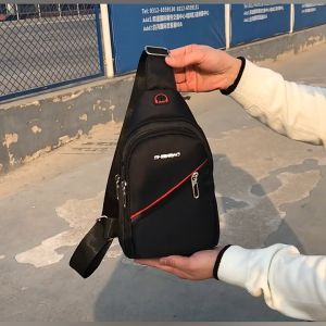 กระเป๋าคาดอก ผ้าอ๊อกซ์ฟอร์ด ทนทาน มีช่องหูฟัง ใส่แท็บเล็ต 8.3 นิ้วได้