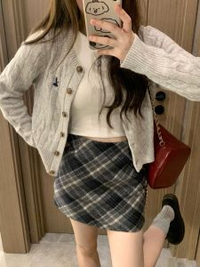 Gray New Korean Style Knitted Short Cardigan Womens Early Autumn College Style Embroidered Thick Twisted Outerwear Top