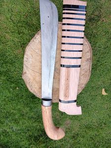 Golok sorenan super tajem baja per putihkupas kelapatebang kayu/bambu