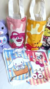 Túi Đựng Ly/ Bình Bằng Vải Labubu/ Hoạt Hình và Túi đựng bình nước có dây đeo (màu đen)