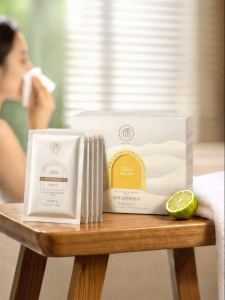 RUYI | Gentle and Portable Eye Lip Face Three-in-One Makeup Remover Wipes