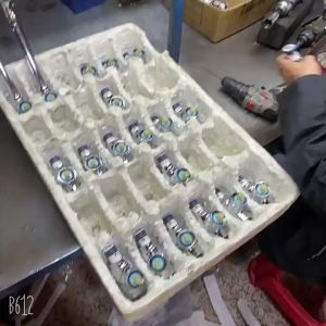 Hot and Cold Rotatable Kitchen Faucet