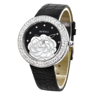 Fashionable Stainless Steel Quartz Womens Watch with Diamond-Encrusted Leather Strap Shell And Flower Dial