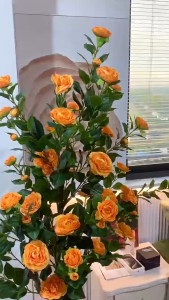 ต้นไม้ปลอม ดอกคาเมลเลีย พืชประดิษฐ์ ความจำลอง99% ไร้ฟอร์มาลดีไฮด์ ไร้กลิ่น 90-170cm สไตล์นอร์ดิก การตกแต่งภายในห้อง