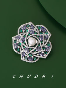 Elegant Purple Camellia Brooch High End Natural water Pearl Suit Accessory Bohemian Style Gold Plated Artificial Gemstone