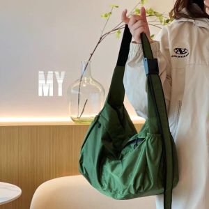 Crossbody Bag for Women and Men Large Capacity Shoulder Bag Outdoor Tote Bags Lightweight Messenger Bags
