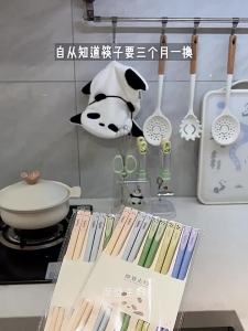 MODERN SWEETHOME | Antibacterial Mold-Resistant Personal Alloy Chopsticks