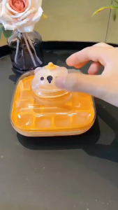 12-Cube Large Capacity Ball Maker Press Release Home Ice Tray for Effortless Storage Kitchen Ice Cube Mold Organizer