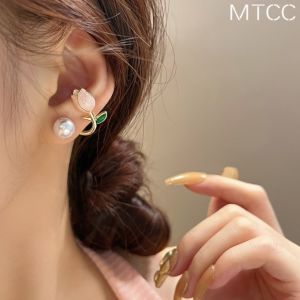 Elegant Heart Shaped Womens Earrings Trendy Minimalist Design Luxury Hoops Fresh out Fashion Jewelry Accessories