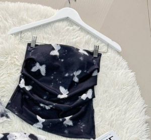 เกาะอกลายผีเสื้อ