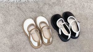 Giày Búp Bê Bé Gái Da Lì Trơn Phong Cách Vintage Quai Dán Đáng Yêu - G16