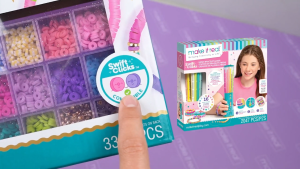 Make It Real Heishi Craze Beads With Case (1743)  Girls Friendship Charm Bracelet Kit