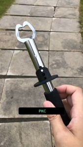 PKC High Quality Compact Mounting Grip Stainless Steel Control Gripper Fishing Tackle Tool Fish lips Control Tool
