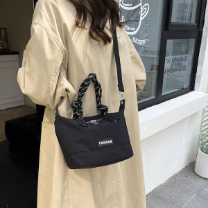 Casual Nylon Crossbody Bag Womens Large Capacity Commuter Handbag Detachable Shoulder Strap Zipper Closure Soft Polyester Lining