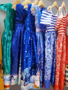 MRS.DIY ชุดราตรีเด็ก คริสมาสต์ ออกงานปีใหม่ ชุดเทศกาลซานต้า ซานตี้ ในรายการสินค้า ปาร์ตี้ คุณภาพเนื้อผ้าดีมาก SD061