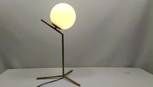 Modern Creative Table Lamp Bedside Bedroom Livingroom Black Gold Warm Eye Protection Night Light