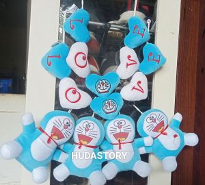 Paket murah Doraemon 4 + 2 renceng love gantungan  hiasan kaca mobil