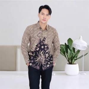 TEJAWULAN kemeja batik pria slimfit lengan panjang