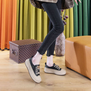 Large Size Genuine Leather Womens Shoes 2025 New Style Vintage Flats White Casual Thick Bottom Retro Board Shoes