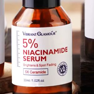 ORI VIBRANT GLAMOUR [BPOM] SERUM 5% Niacinamide+5X Ceramid+3X Centella Pemutih Mencerahkan kulit- kulit berseri-Menyamarkan noda hitam