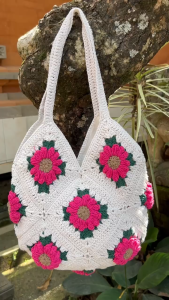TAS RAJUT GRANNY SQARE ( TOTE BAG)